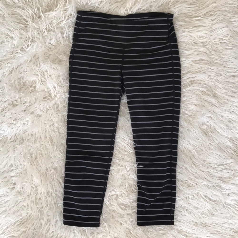 🚨SOLD🚨Athleta Crops